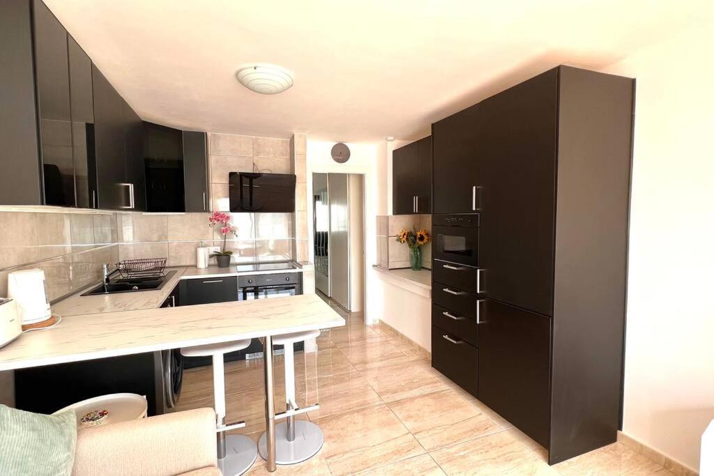 Casa Teddy - Central And Modern One Bedroom Apartment ティアス エクステリア 写真