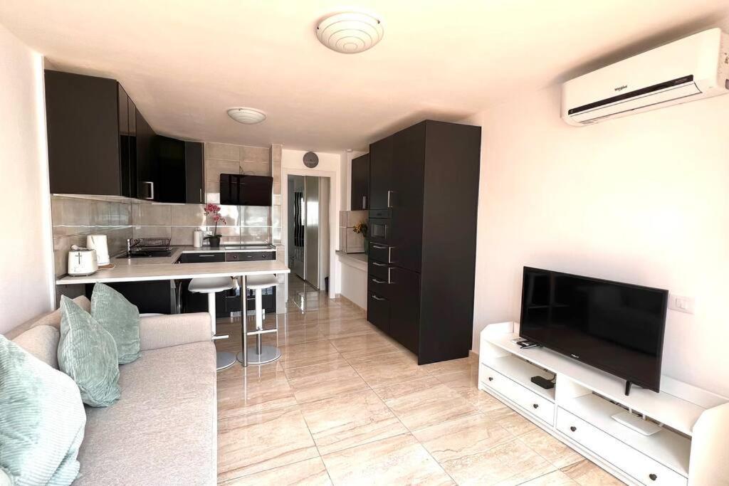Casa Teddy - Central And Modern One Bedroom Apartment ティアス エクステリア 写真