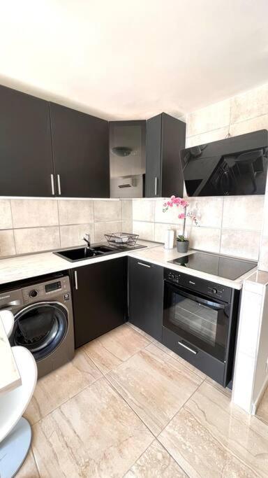 Casa Teddy - Central And Modern One Bedroom Apartment ティアス エクステリア 写真